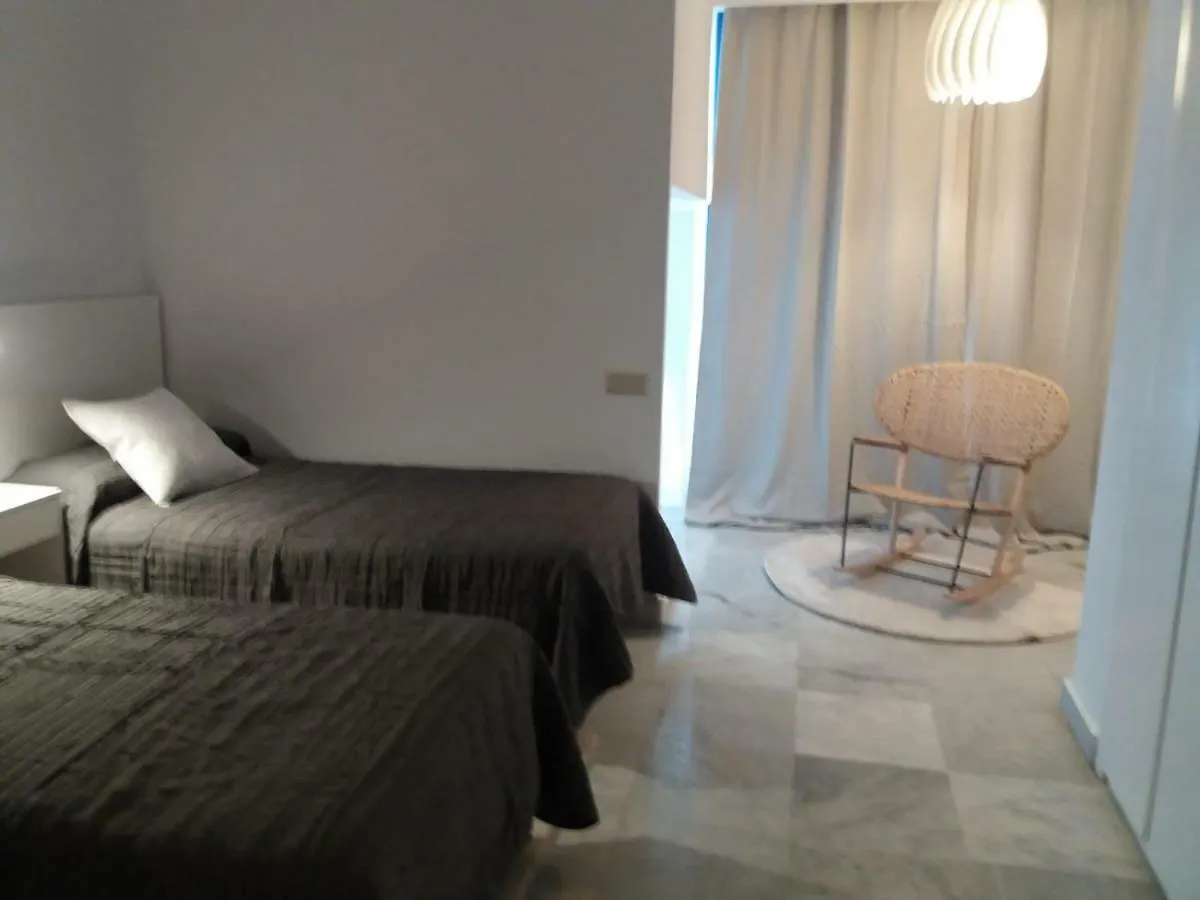 Marbella House Apartamento Duplex Apartment
