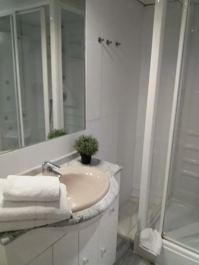 Marbella House Apartamento Duplex Apartment